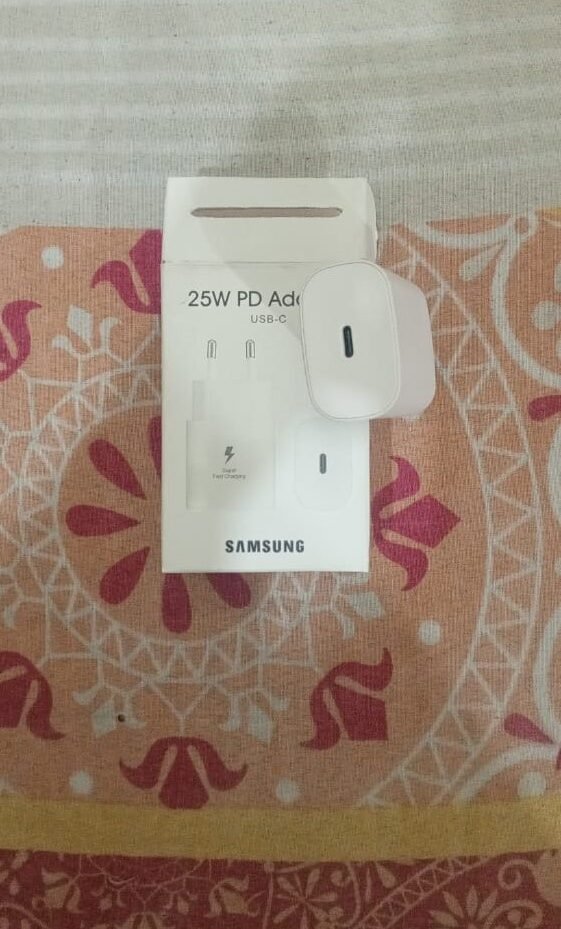 WhatsApp Image 2026-01-01 at 8.36.35 PM (1) Samsung 25W USB-C PD Adapter Super Fast Charging for Android & iPhone